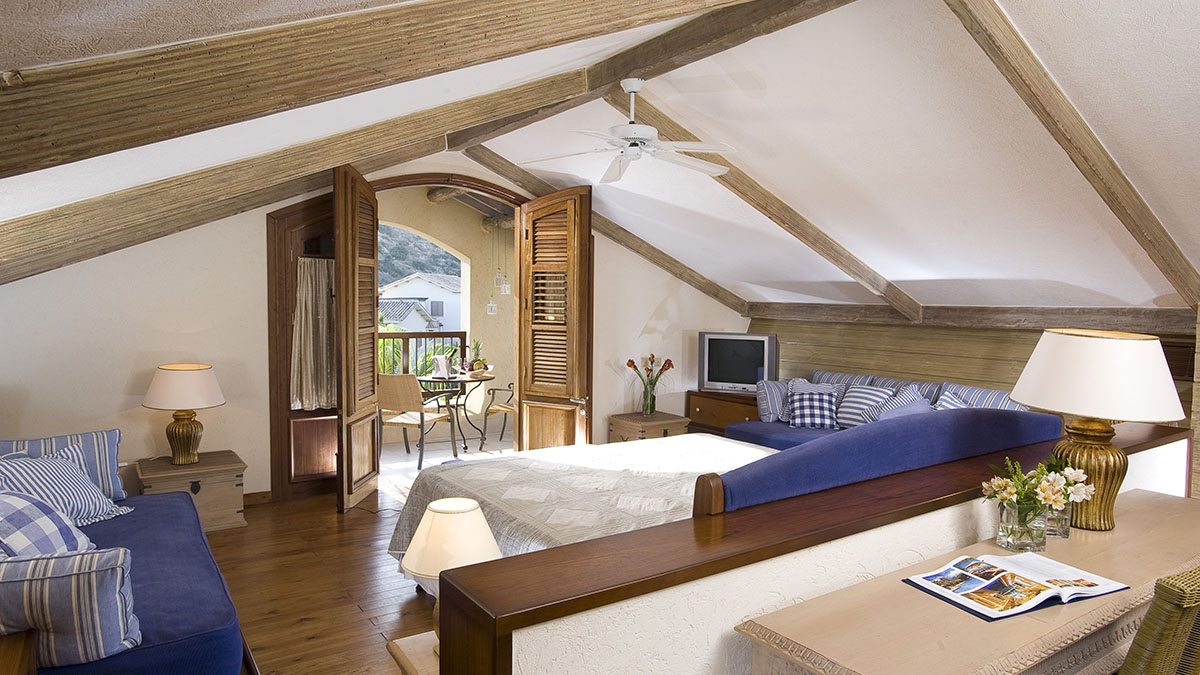 Columbia Beach Resort